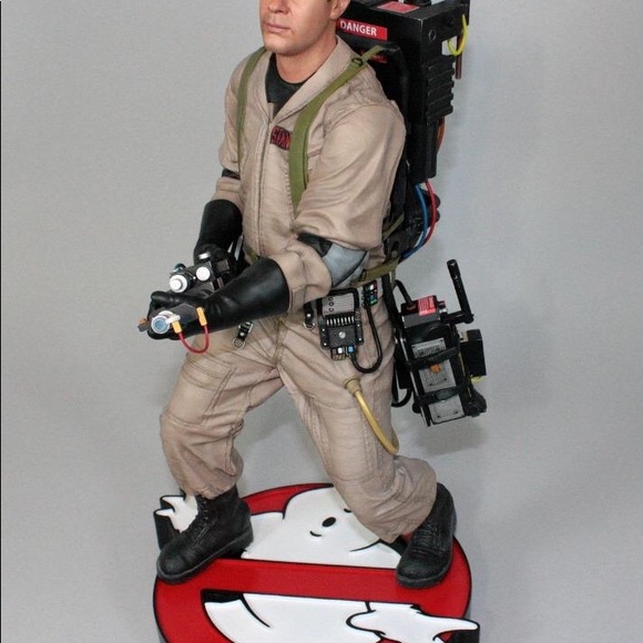 Officially Licensed Ghostbusters statue Ray Stantz - Picture 4 of 9